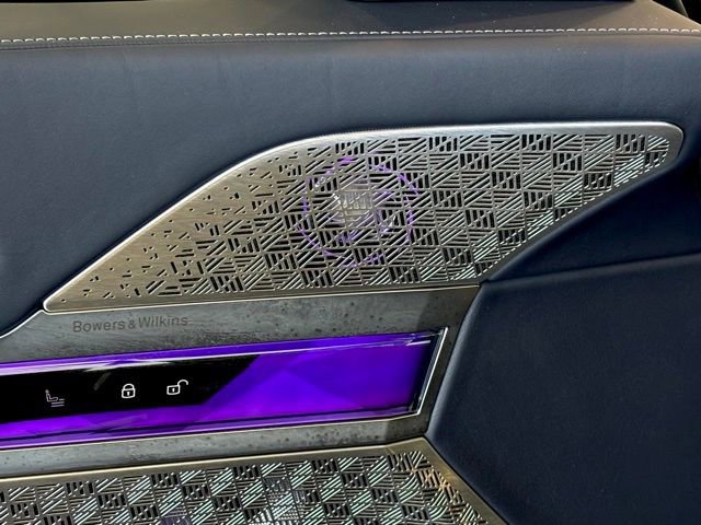 Used 2025 BMW 760i xDrive 760i xDrive w/ Executive Package image 45