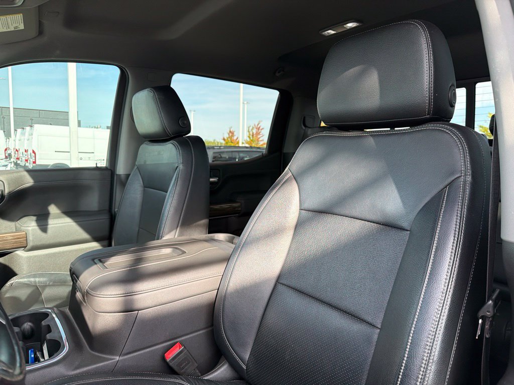 Used 2020 Chevrolet Silverado 1500 RST AWD/4WD image 13