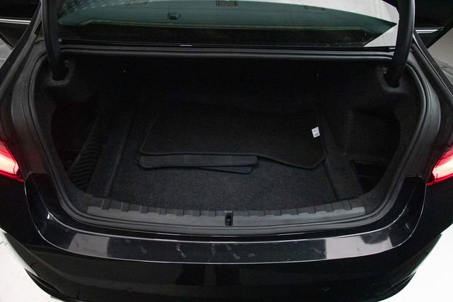 Used 2025 BMW 330i xDrive Sedan image 19