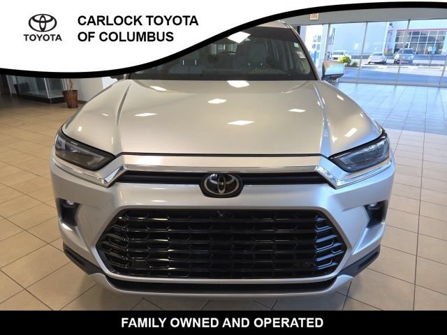 Used 2024 Toyota Grand Highlander AWD image 4
