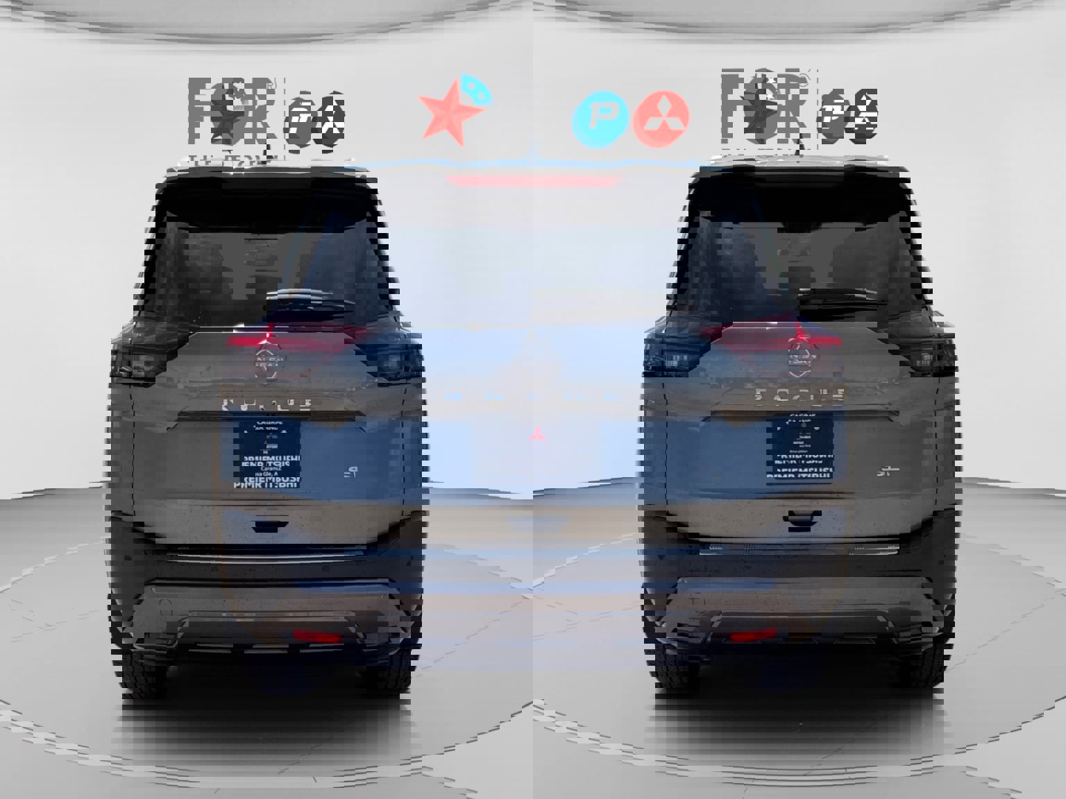 Used 2023 Nissan Rogue SL w/ SL Premium Package image 4