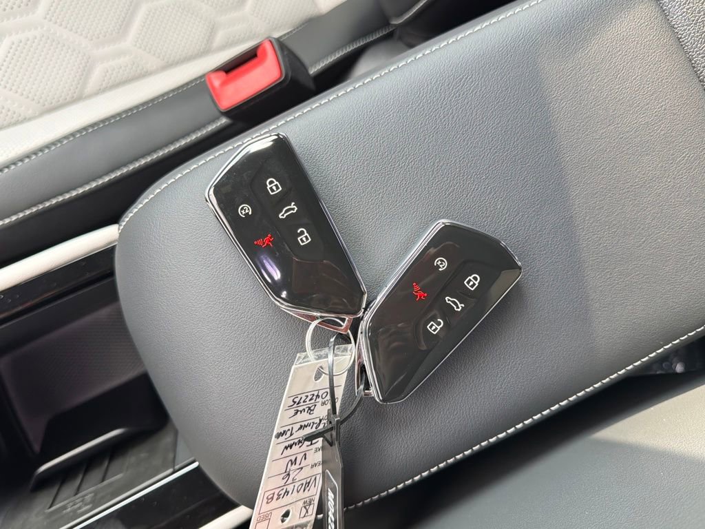 New 2026 Volkswagen Tiguan SEL R-Line image 27