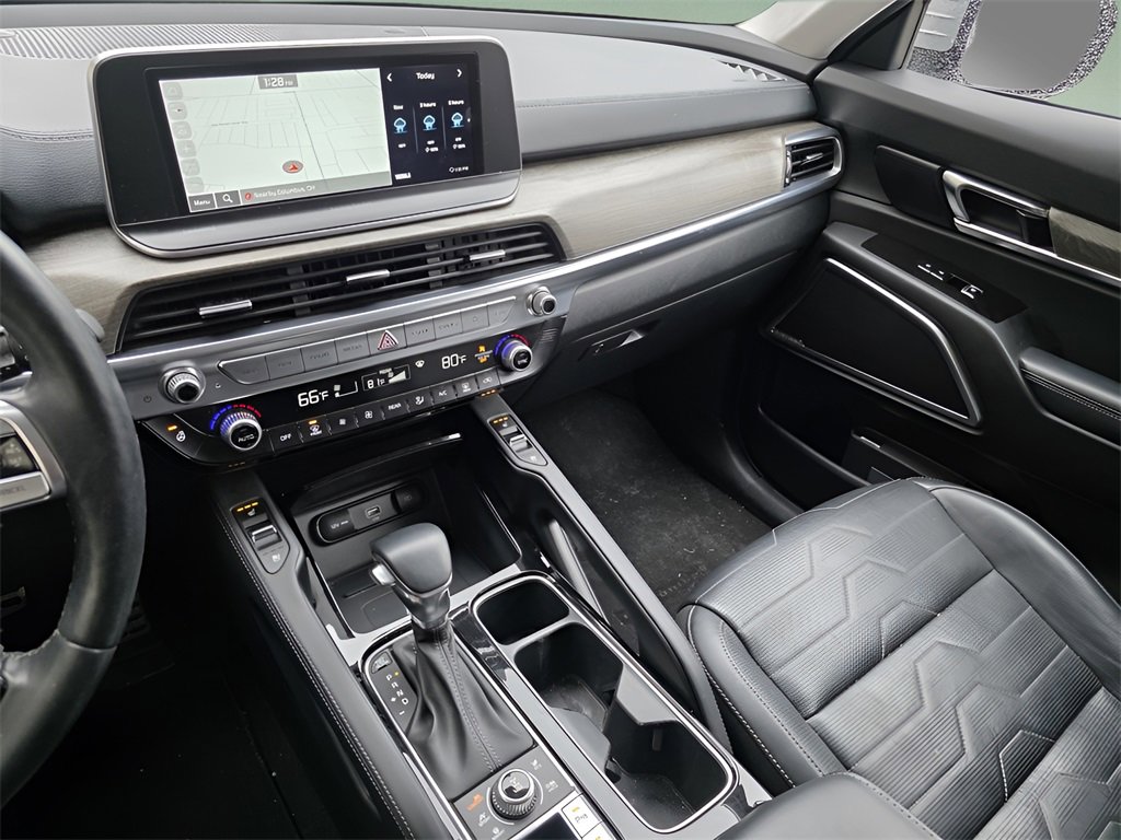Used 2022 Kia Telluride SX w/ SX Prestige Package image 31