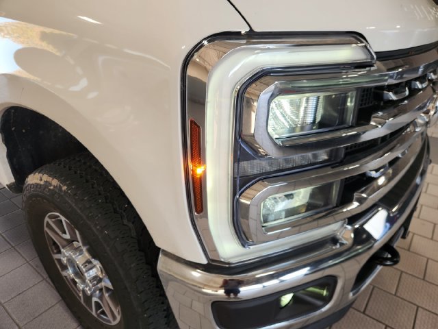 Used 2024 Ford F350 Lariat w/ Lariat Ultimate Package AWD/4WD image 6