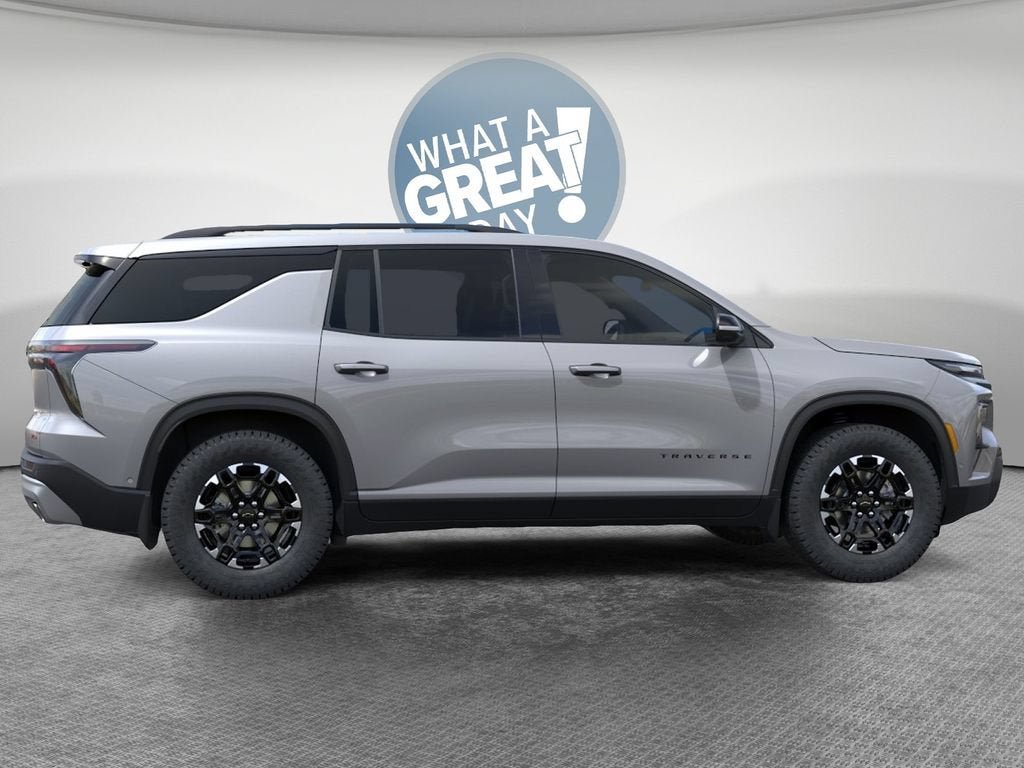 New 2027 Chevrolet Traverse Z71 w/ Enhanced Driving Package AWD/4WD image 5