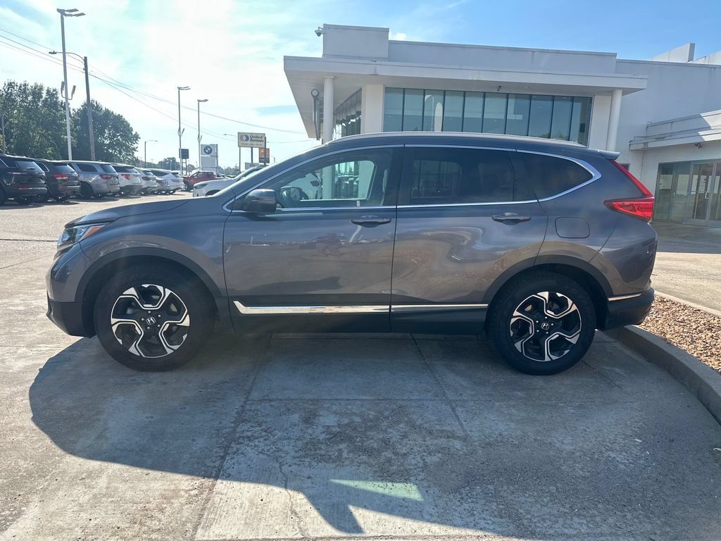 Used 2018 Honda CR-V Touring image 2