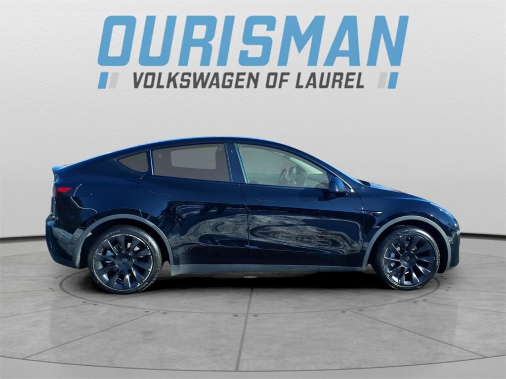 Used 2021 Tesla Model Y Long Range image 2