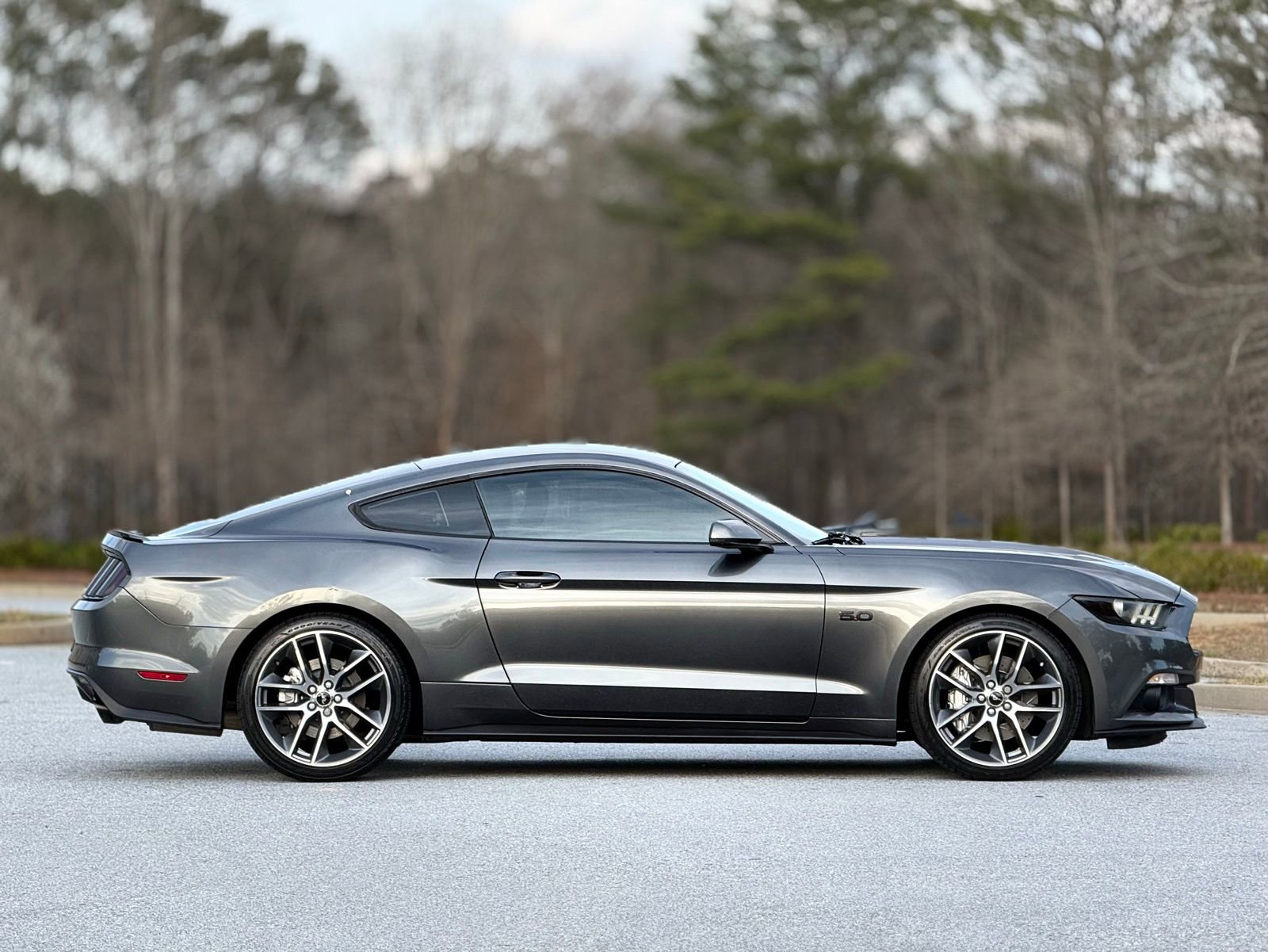 Used 2017 Ford Mustang GT Premium w/ Equipment Group 401A image 11