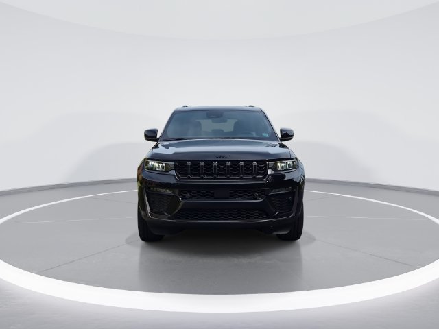 New 2026 Jeep Grand Cherokee Limited AWD/4WD image 3