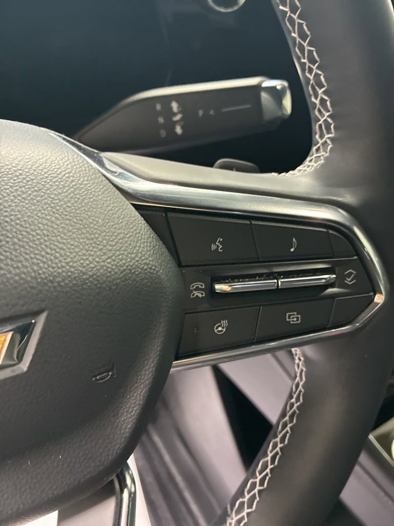 Used 2025 Chevrolet Traverse High Country image 15