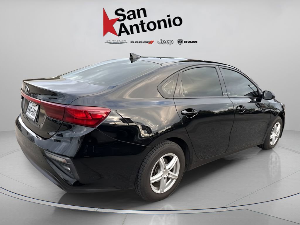 Used 2019 Kia Forte Sedan FWD image 12