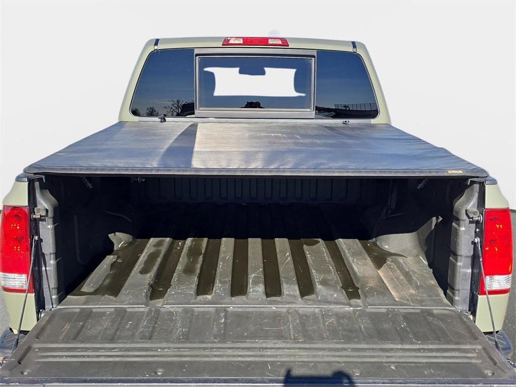 Used 2012 Nissan Titan SV w/ SV Value Truck Pkg image 13