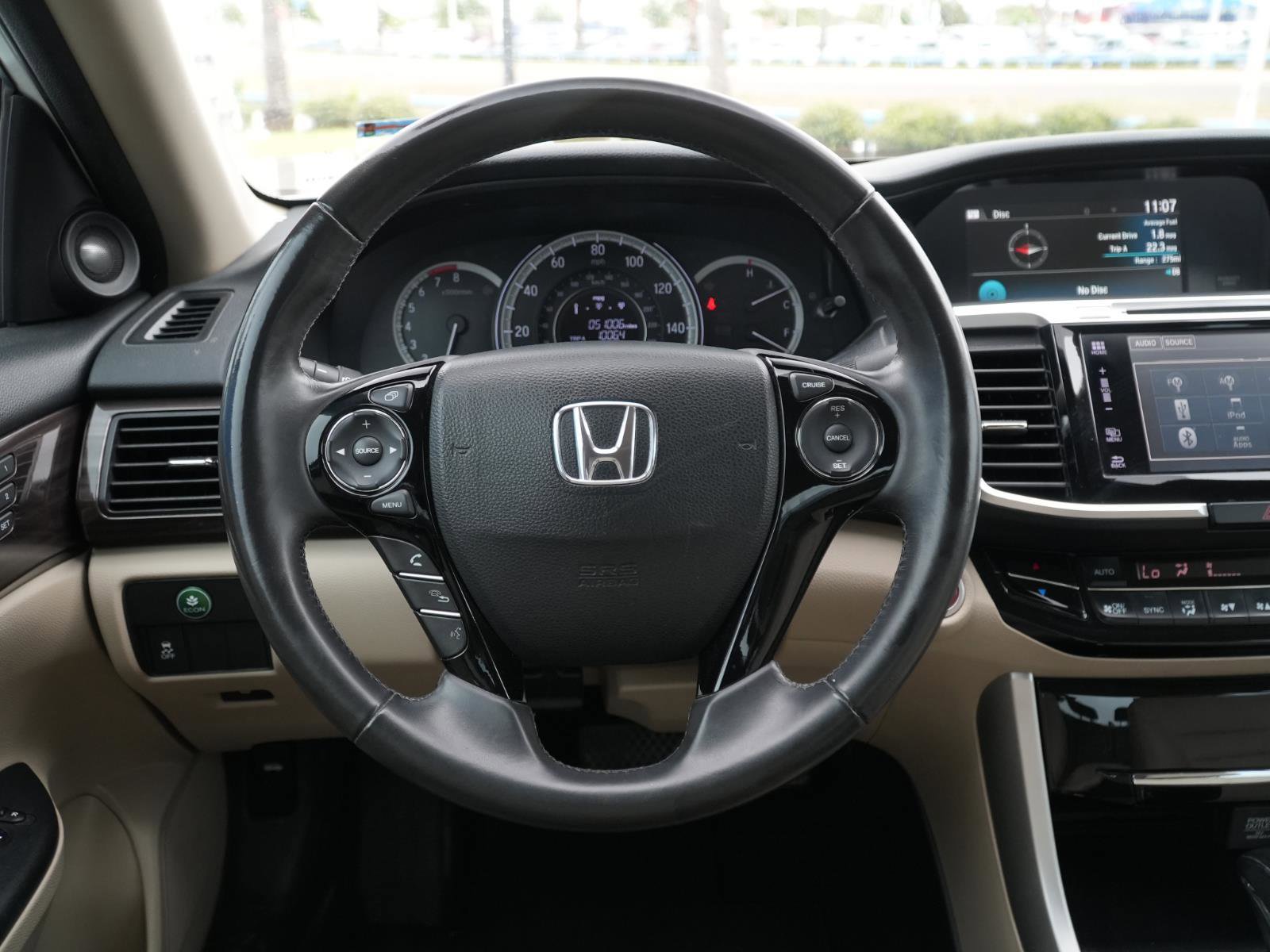 Used 2017 Honda Accord EX-L image 20