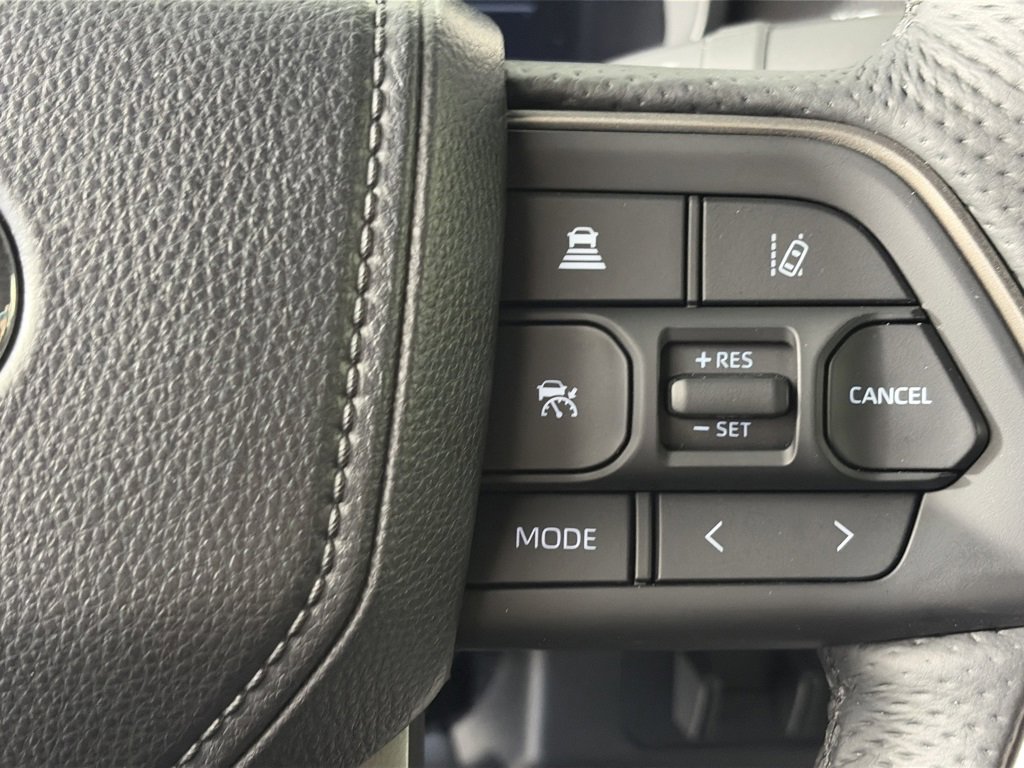 Used 2025 Toyota Tundra Limited image 18