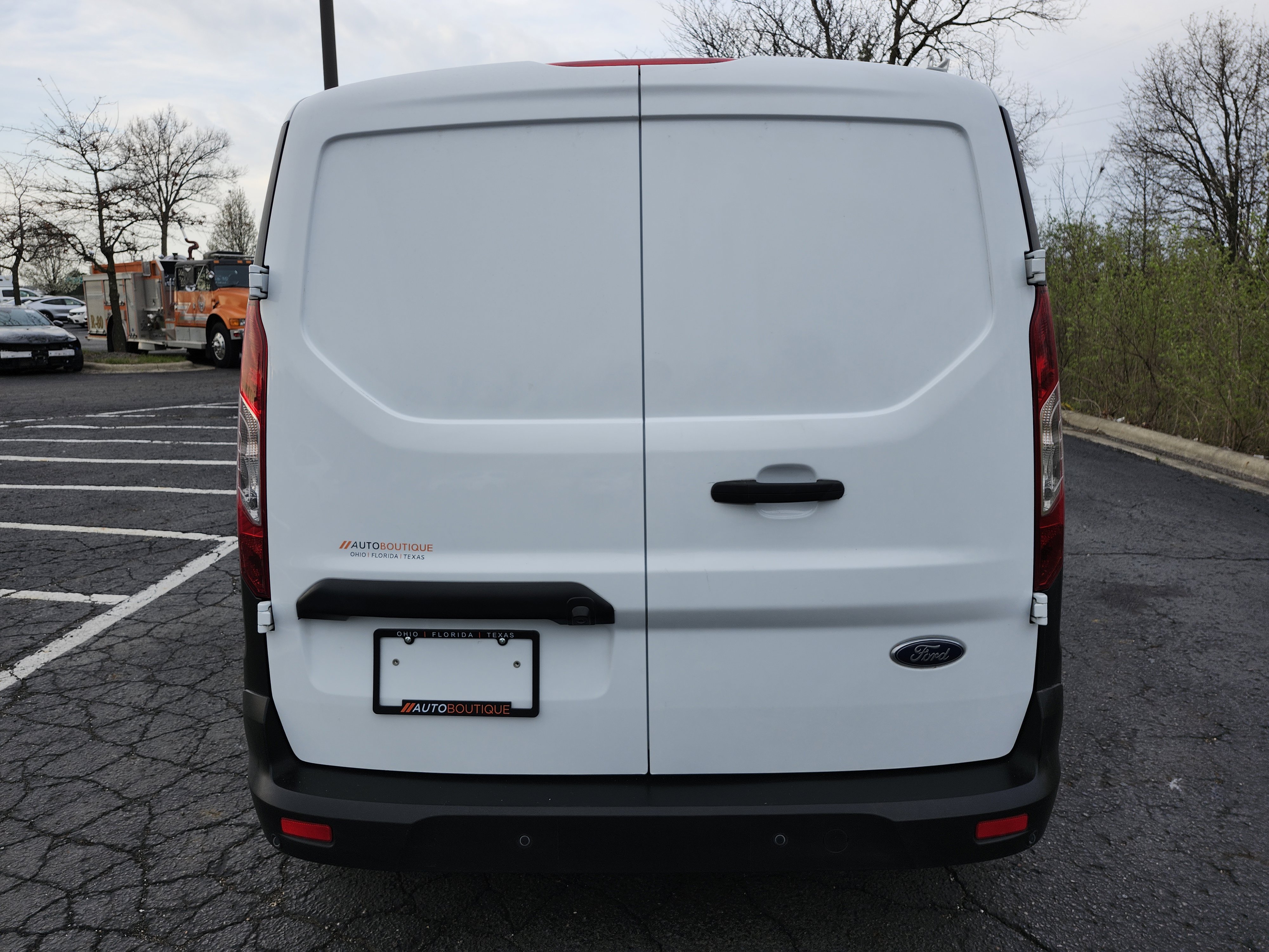 Used 2023 Ford Transit Connect XL image 15