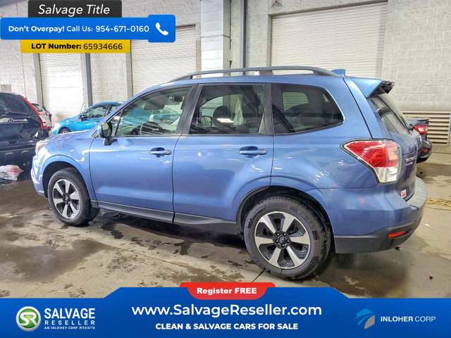 Used 2017 Subaru Forester 2.5i Premium w/ Popular Package #2A AWD/4WD image 3