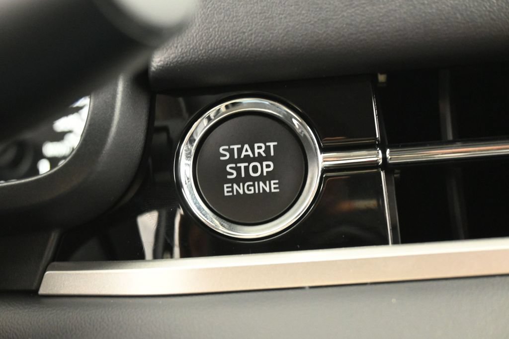 New 2026 Mitsubishi Outlander SE FWD image 29