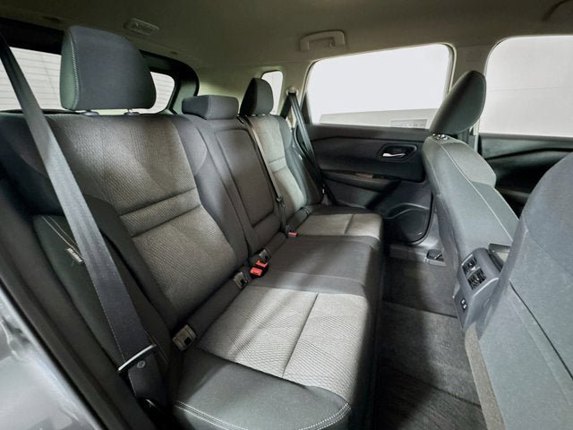 Certified 2026 Nissan Rogue SV image 21