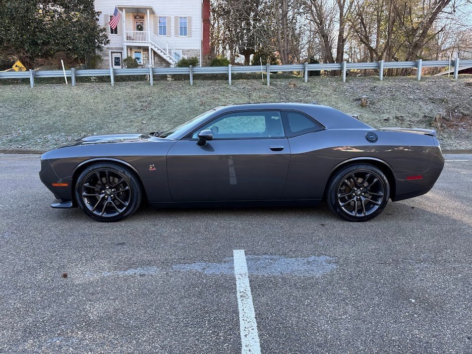 Used 2021 Dodge Challenger R/T Scat Pack image 24