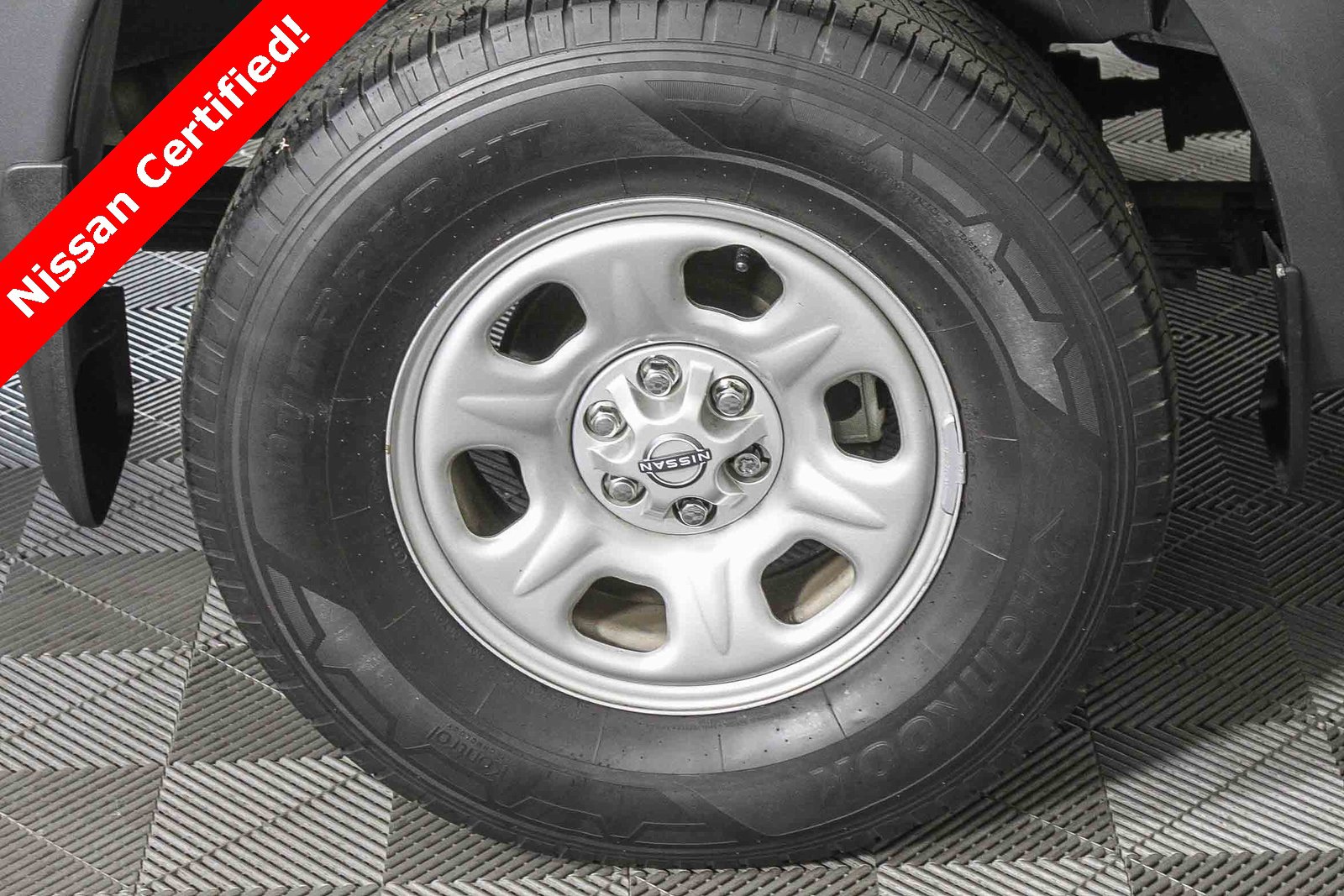 Certified 2022 Nissan Frontier S w/ Technology Package image 11