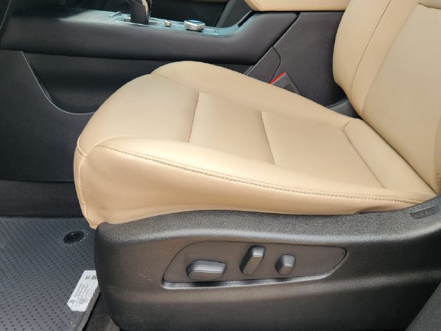 Used 2024 Cadillac XT4 Luxury FWD image 23