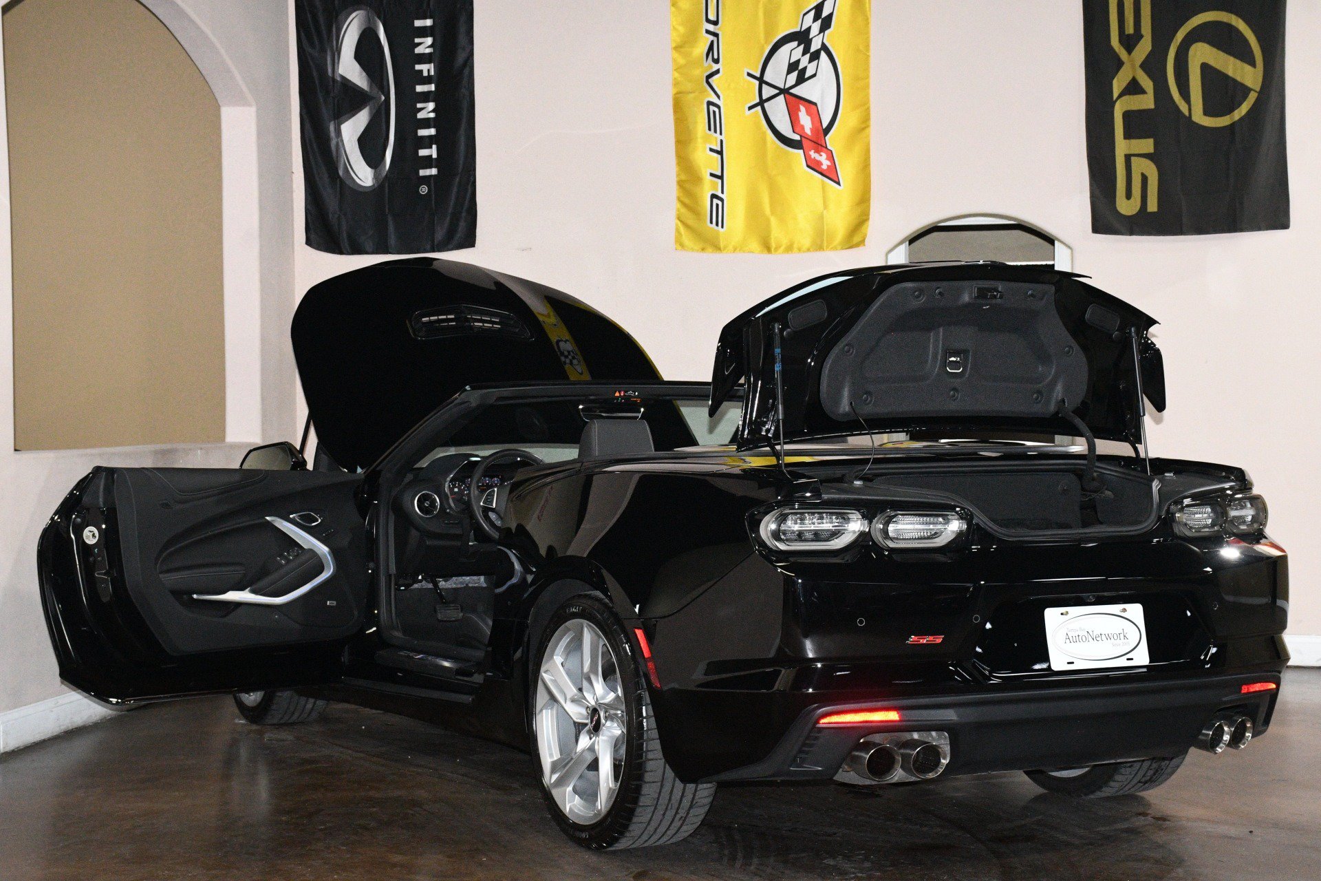 Used 2021 Chevrolet Camaro SS RWD image 92