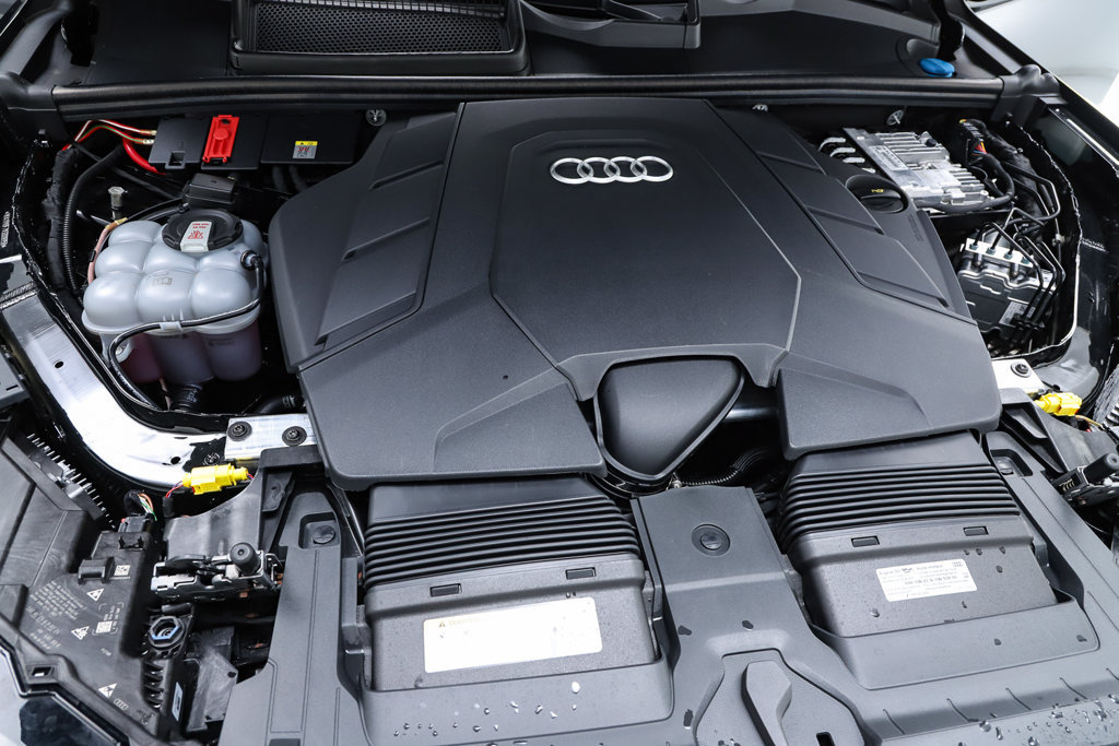 Used 2025 Audi Q7 3.0T Prestige w/ Prestige Package AWD/4WD image 74