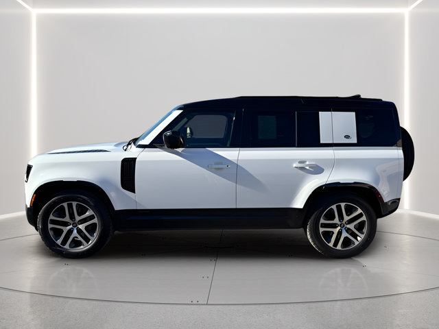 Used 2021 Land Rover Defender 110 X-Dynamic HSE AWD/4WD image 2