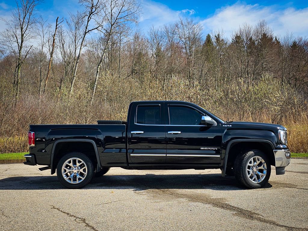 Used 2018 GMC Sierra 1500 SLT image 2