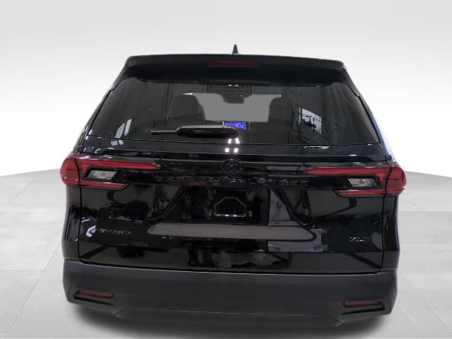 Used 2025 Toyota Grand Highlander AWD Hybrid image 33