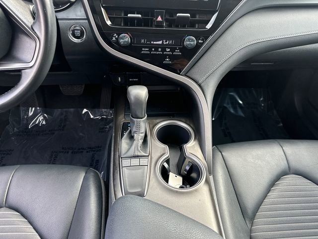 Used 2024 Toyota Camry SE w/ Convenience Package image 23