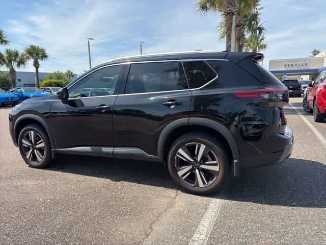 Used 2024 Nissan Rogue SL w/ SL Premium Package FWD image 24
