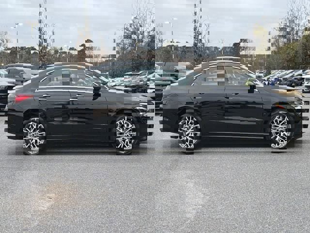 Used 2025 Mercedes-Benz CLA 250 4MATIC image 2