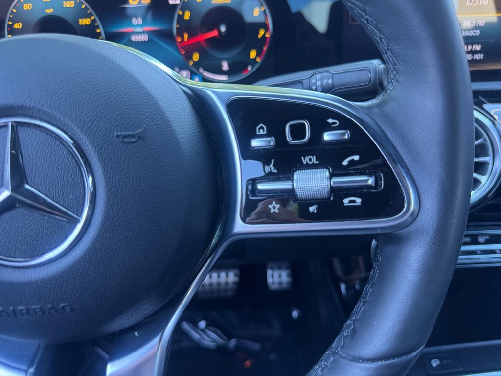 Used 2023 Mercedes-Benz CLA 250 4MATIC image 15