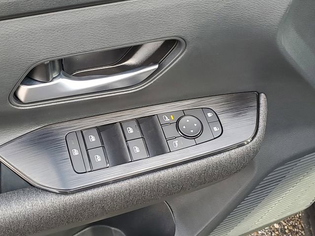 New 2026 Nissan Kicks SV w/ Cold Weather Package AWD/4WD image 6