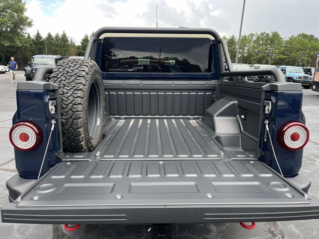 New 2026 INEOS Grenadier Quartermaster AWD/4WD image 4