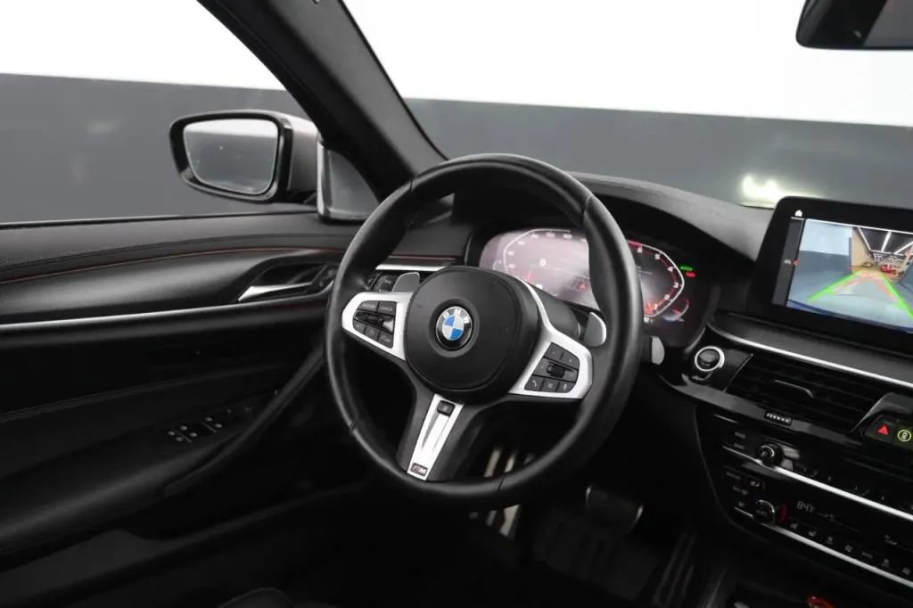 Used 2021 BMW M550i xDrive w/ Executive Package AWD/4WD image 36
