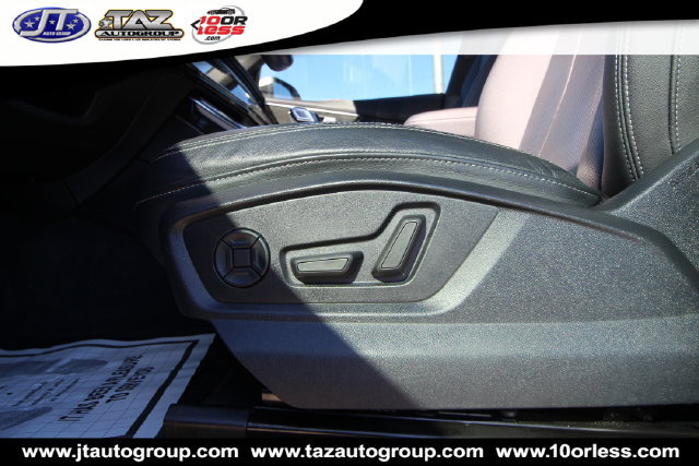 Used 2020 Audi Q8 Premium Plus AWD/4WD image 12