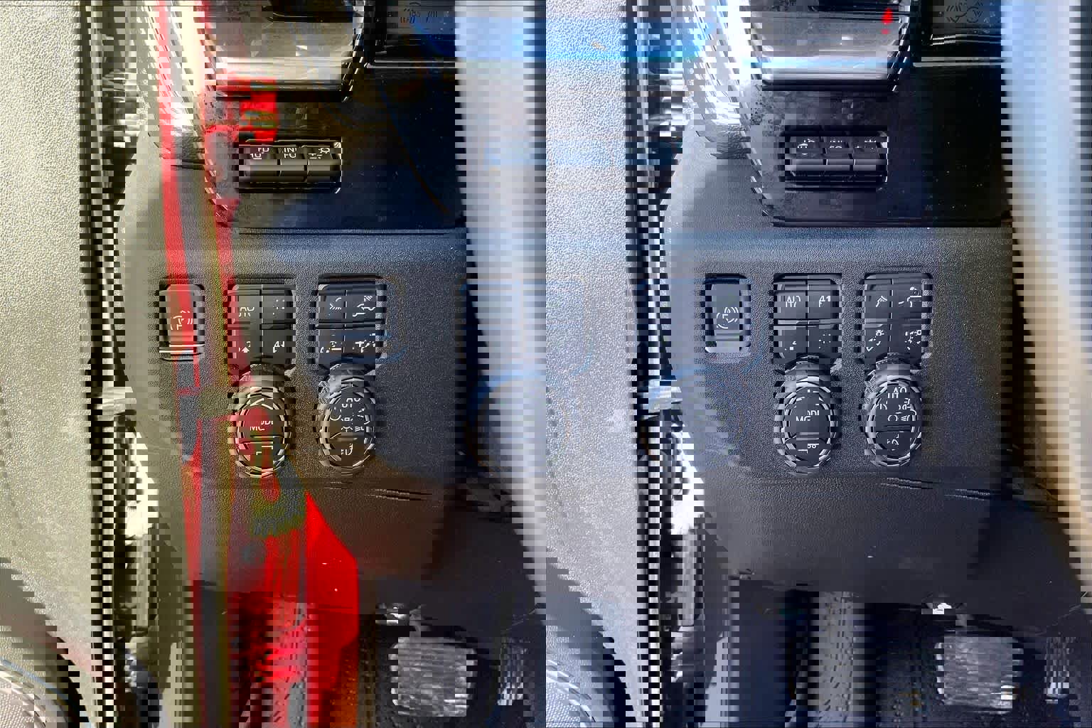 Certified 2023 Chevrolet Silverado 1500 High Country w/ High Country Premium Package image 32