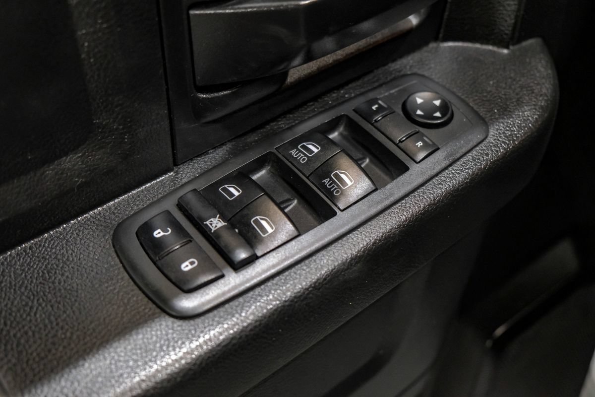 Used 2021 RAM 1500 Tradesman w/ Chrome Plus Package RWD image 41