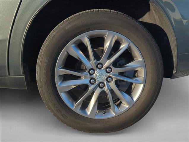 Used 2022 Buick Enclave Avenir w/ Avenir Technology Package AWD/4WD image 7