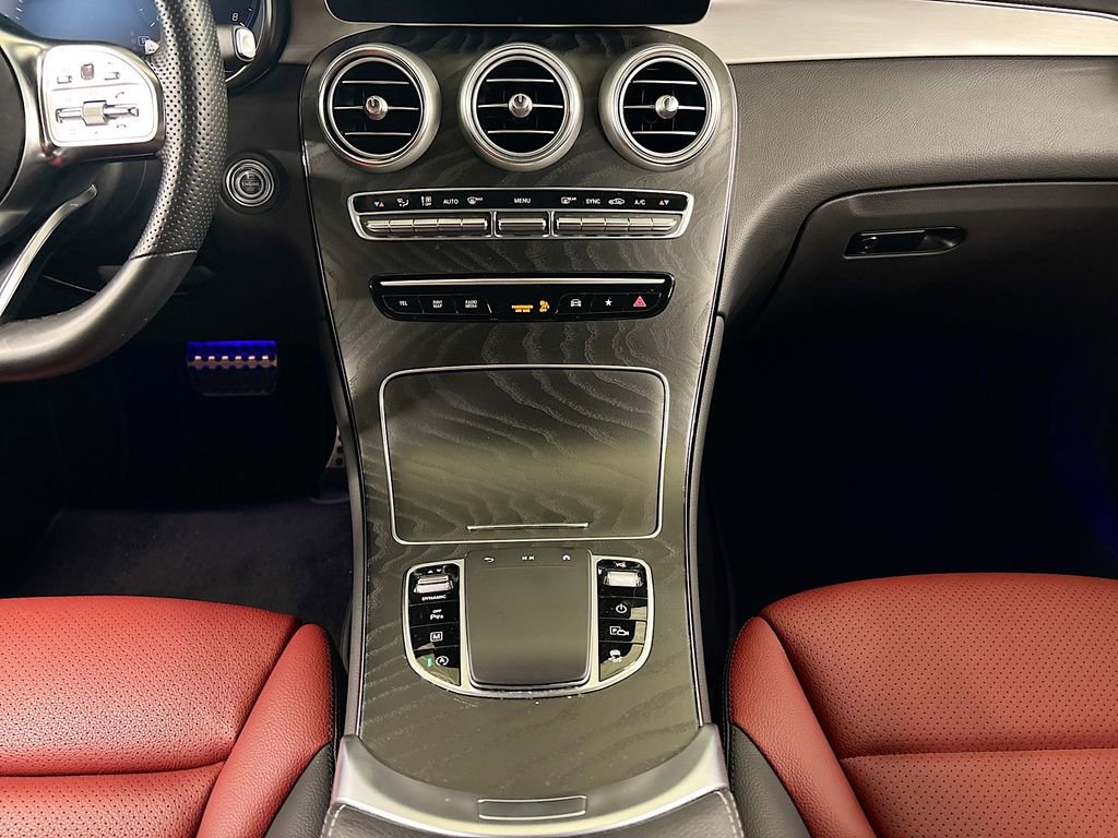Used 2023 Mercedes-Benz GLC 300 4MATIC Coupe image 13