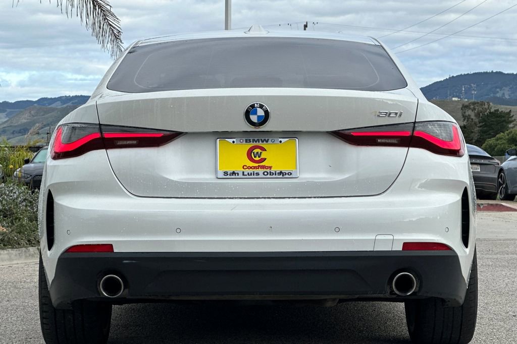Used 2023 BMW 430i Gran Coupe w/ Premium Package image 4