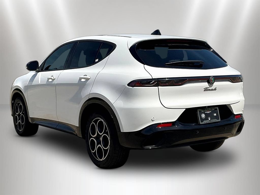 New 2025 Alfa Romeo Tonale AWD/4WD image 3