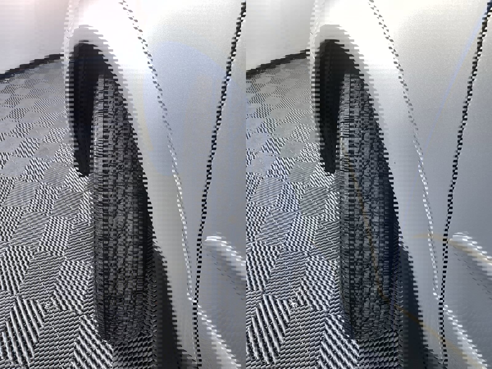 Used 2005 Subaru Outback 2.5i image 24