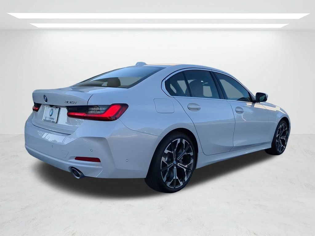 New 2026 BMW 330i Sedan w/ Premium Package RWD image 4