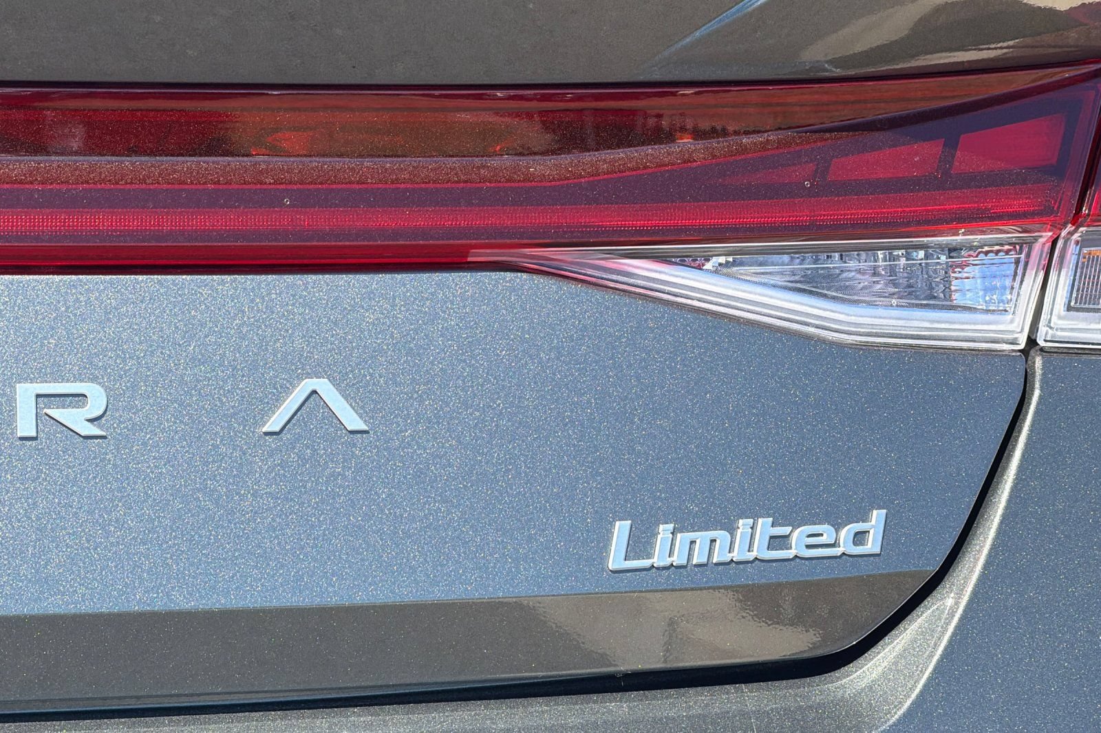 New 2026 Hyundai Elantra Limited FWD image 25