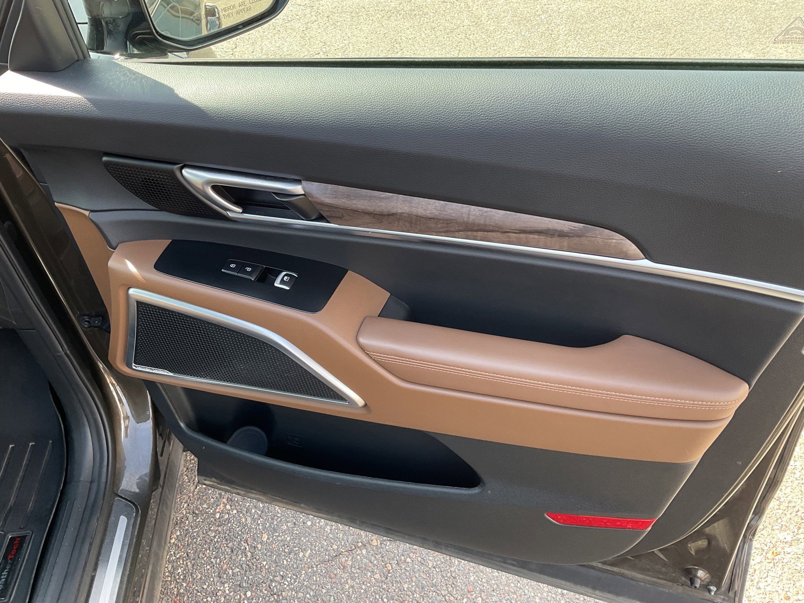 Used 2021 Kia Telluride SX w/ SX Prestige Package image 32