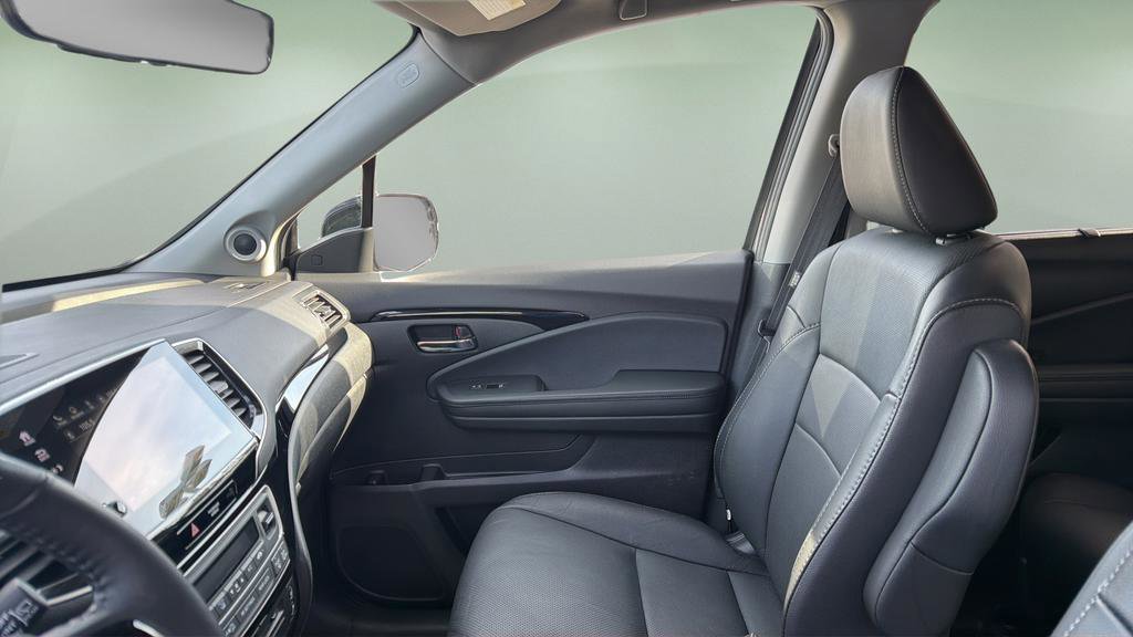 Used 2021 Honda Pilot Elite image 14