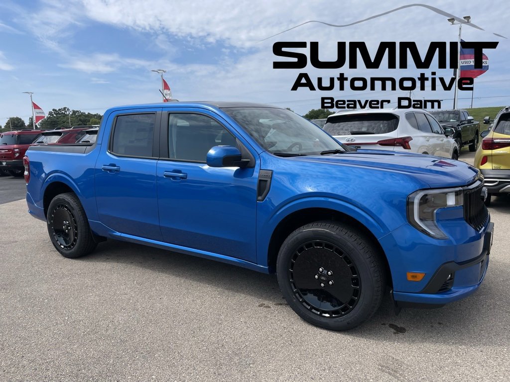 New 2025 Ford Maverick Lobo